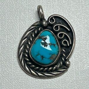 Native Navajo Turquoise Sterling Silver 925 Pendant Rope Leaf Design